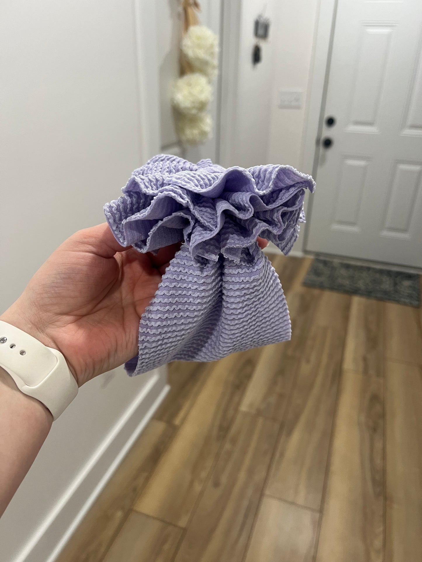 Ribbed Shredded Bow